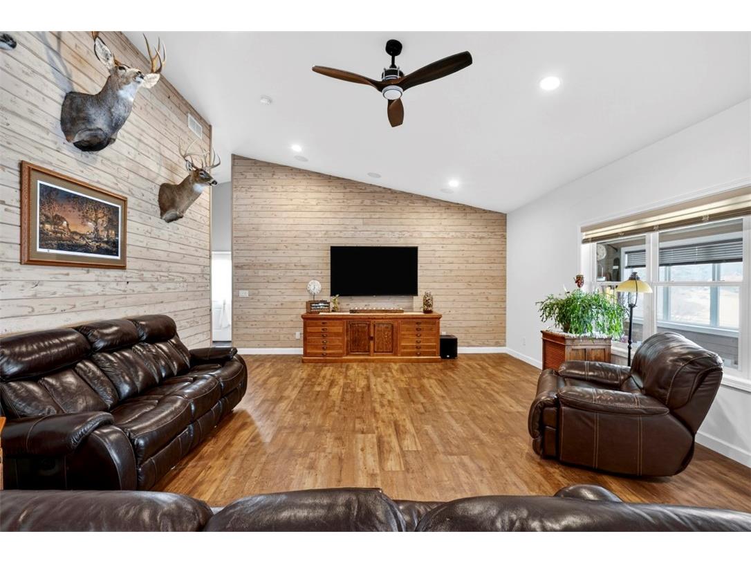 N5909 Lake Road Stone Lake WI 54876 - Stone 1598960 image19