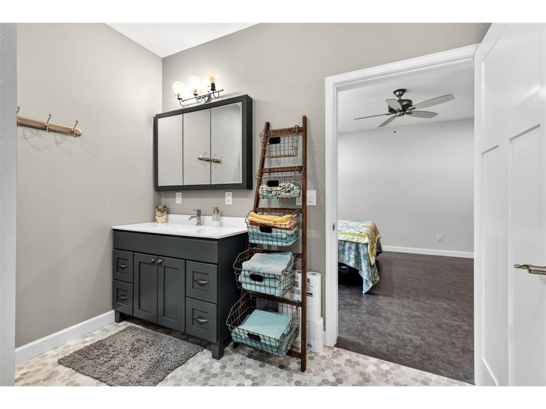 N5909 Lake Road Stone Lake WI 54876 - Stone 1598960 image28