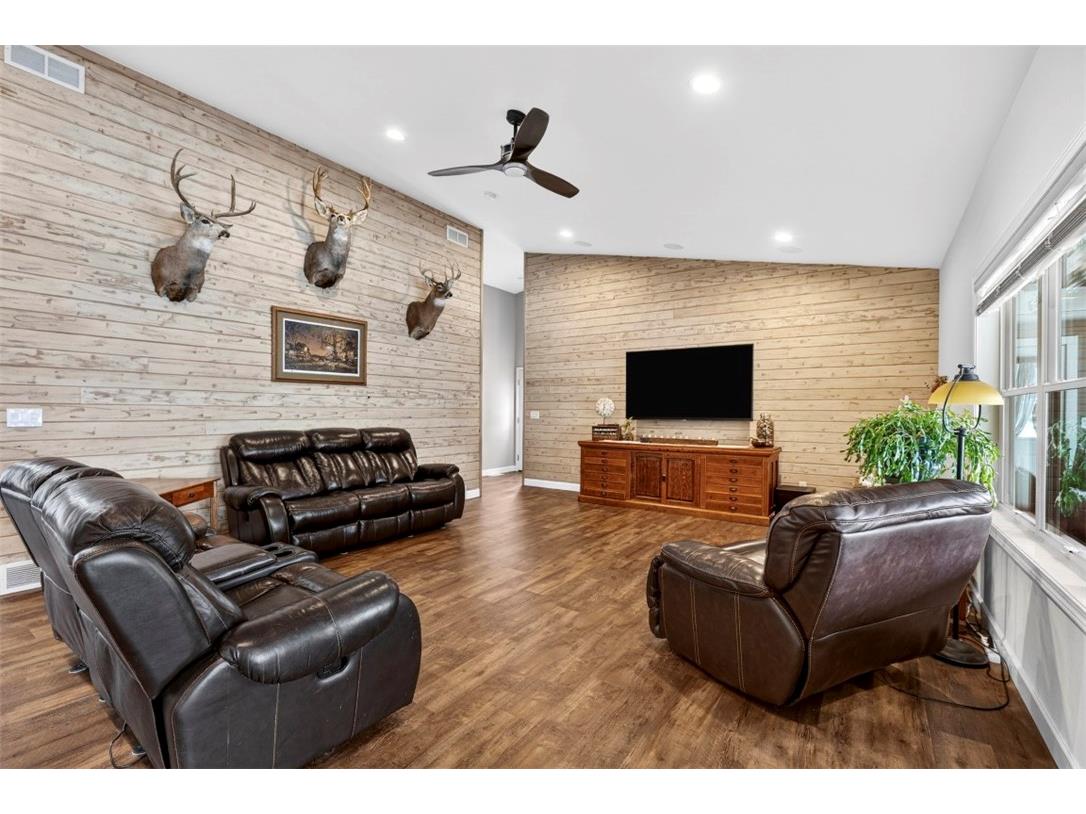 N5909 Lake Road Stone Lake WI 54876 - Stone 1598960 image7