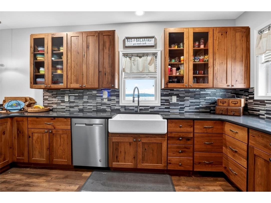 N5909 Lake Road Stone Lake WI 54876 - Stone 1598960 image8