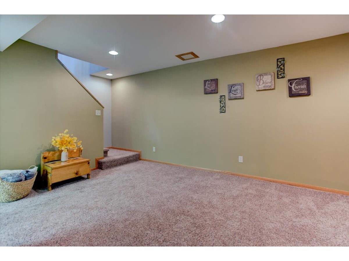 N6150 807th Street Elk Mound WI 54739 1599160 image33