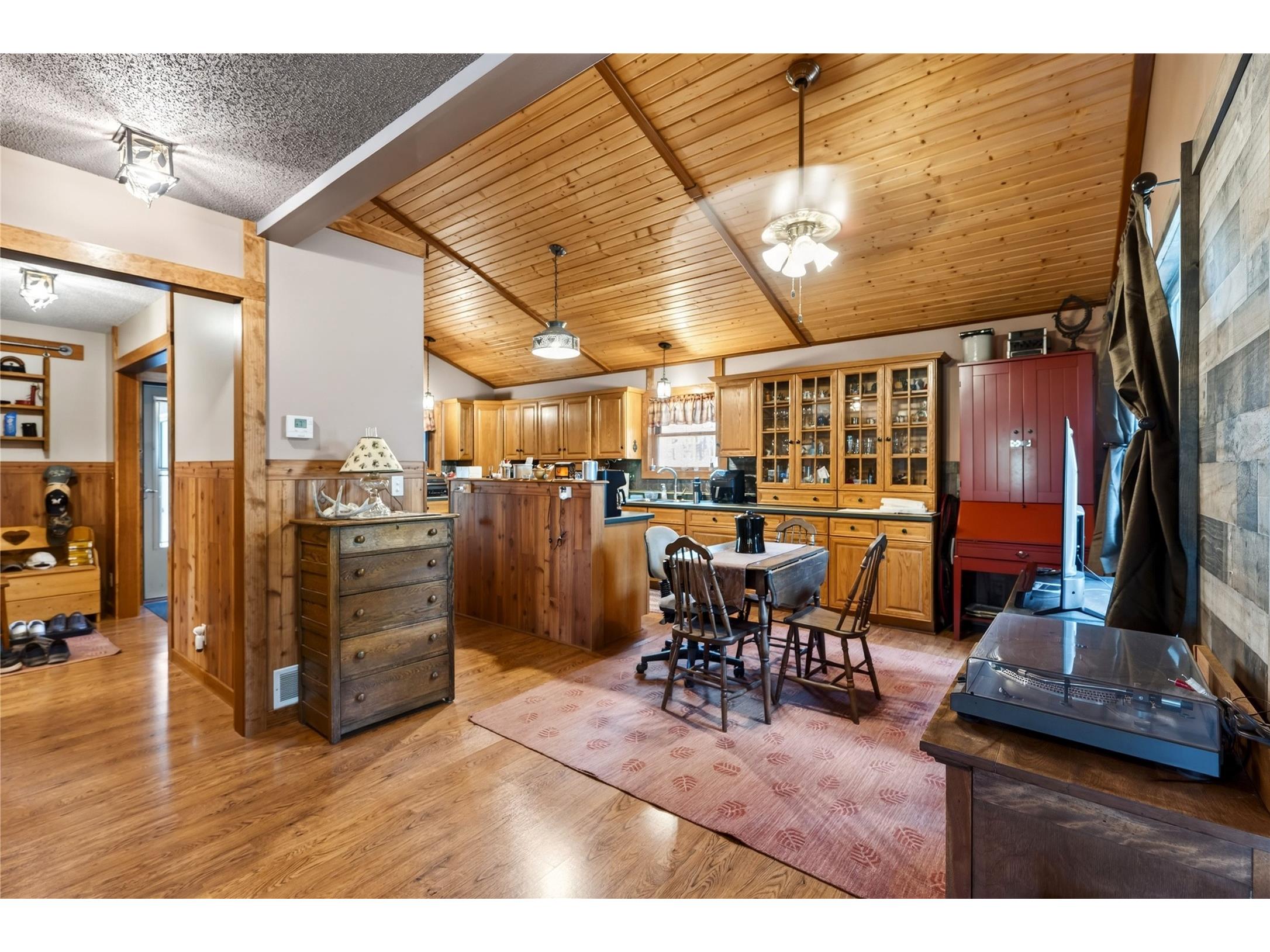 N6216 Little Valley Road Spooner WI 54801 - Cable 1601157 image17