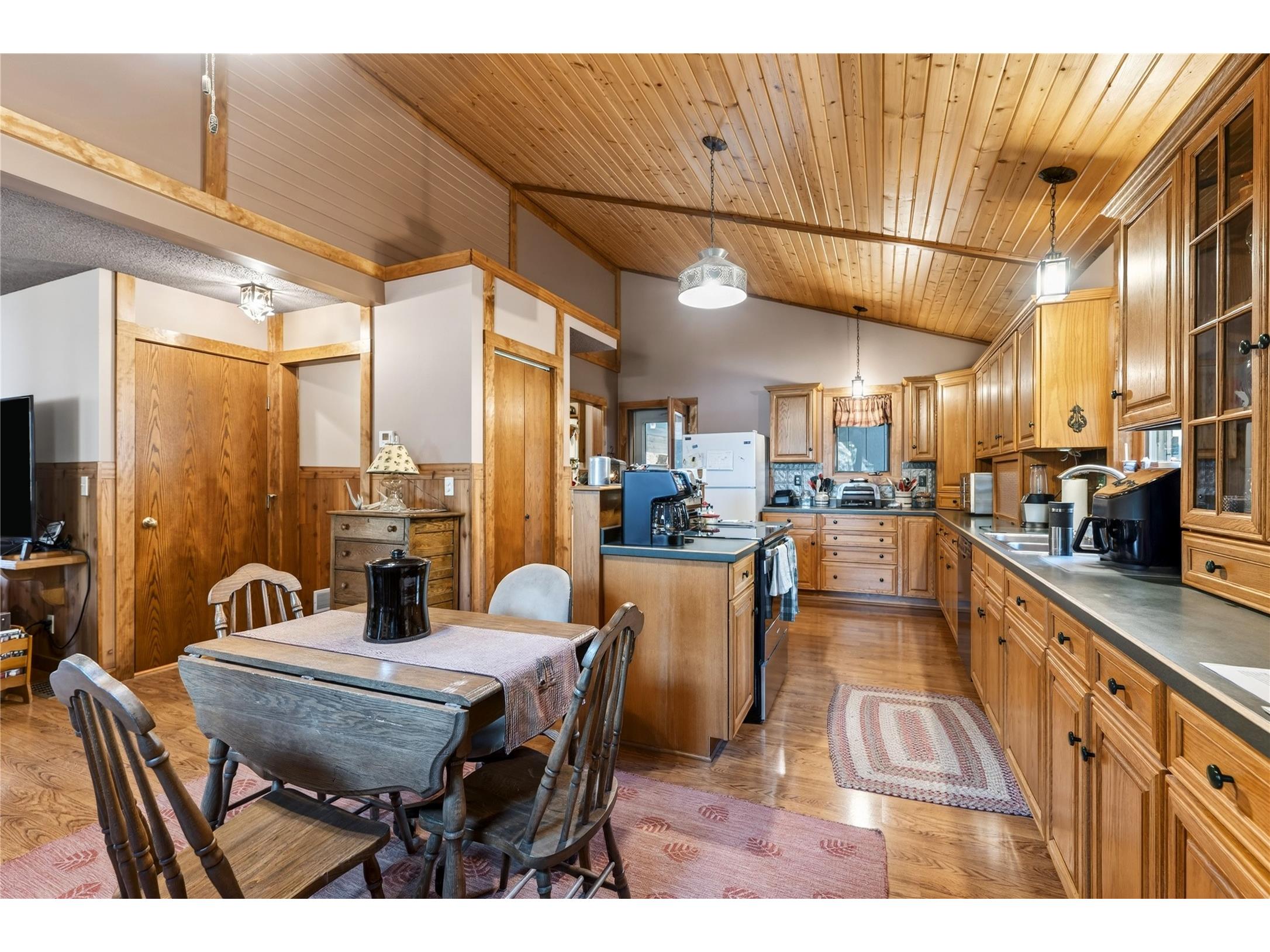 N6216 Little Valley Road Spooner WI 54801 - Cable 1601157 image32