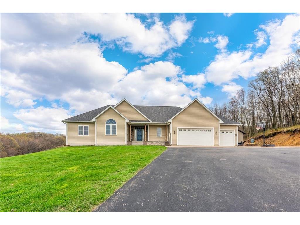 N8098 940th Street Colfax WI 54730 1581763 image1