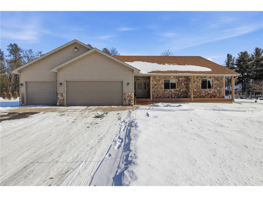 N8116 577th Street Colfax WI 54730 1598199 image1