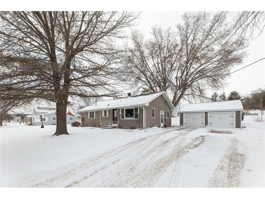 N8212 County Road C Mindoro WI 54644 1598005 image1