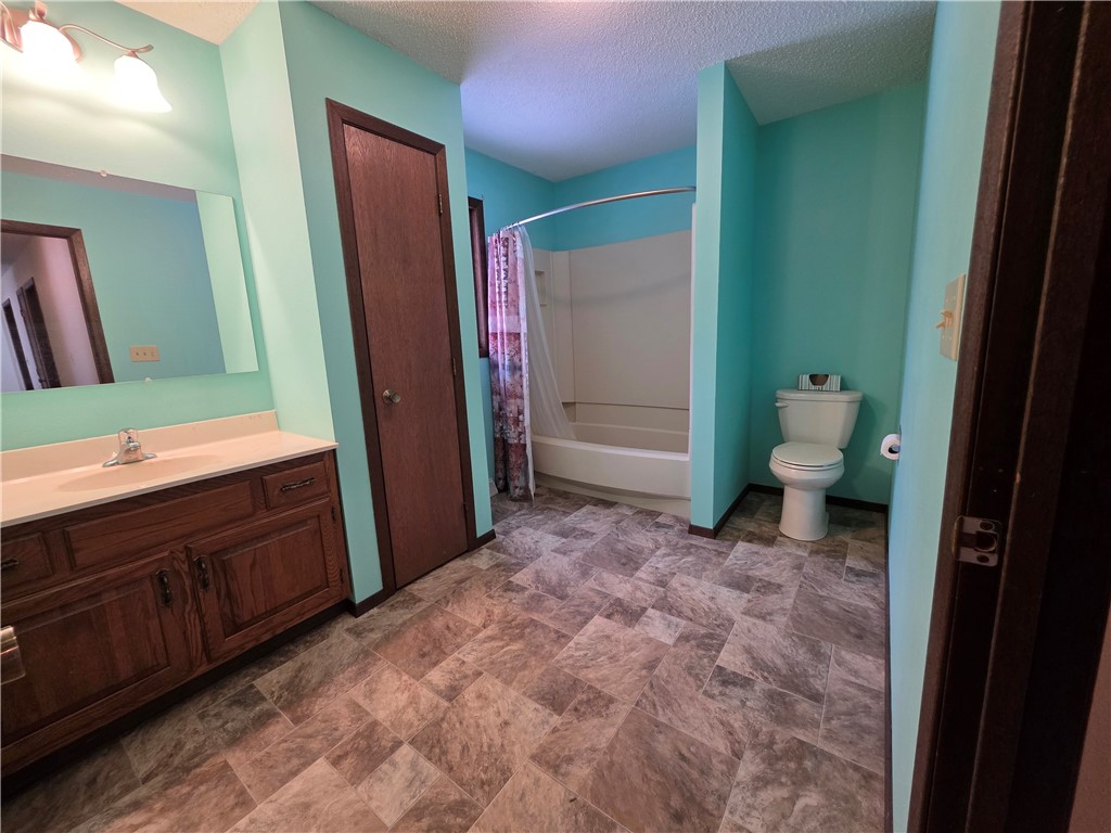 N8751 U.S. Highway 53 Holmen WI 54636 1597339 image19