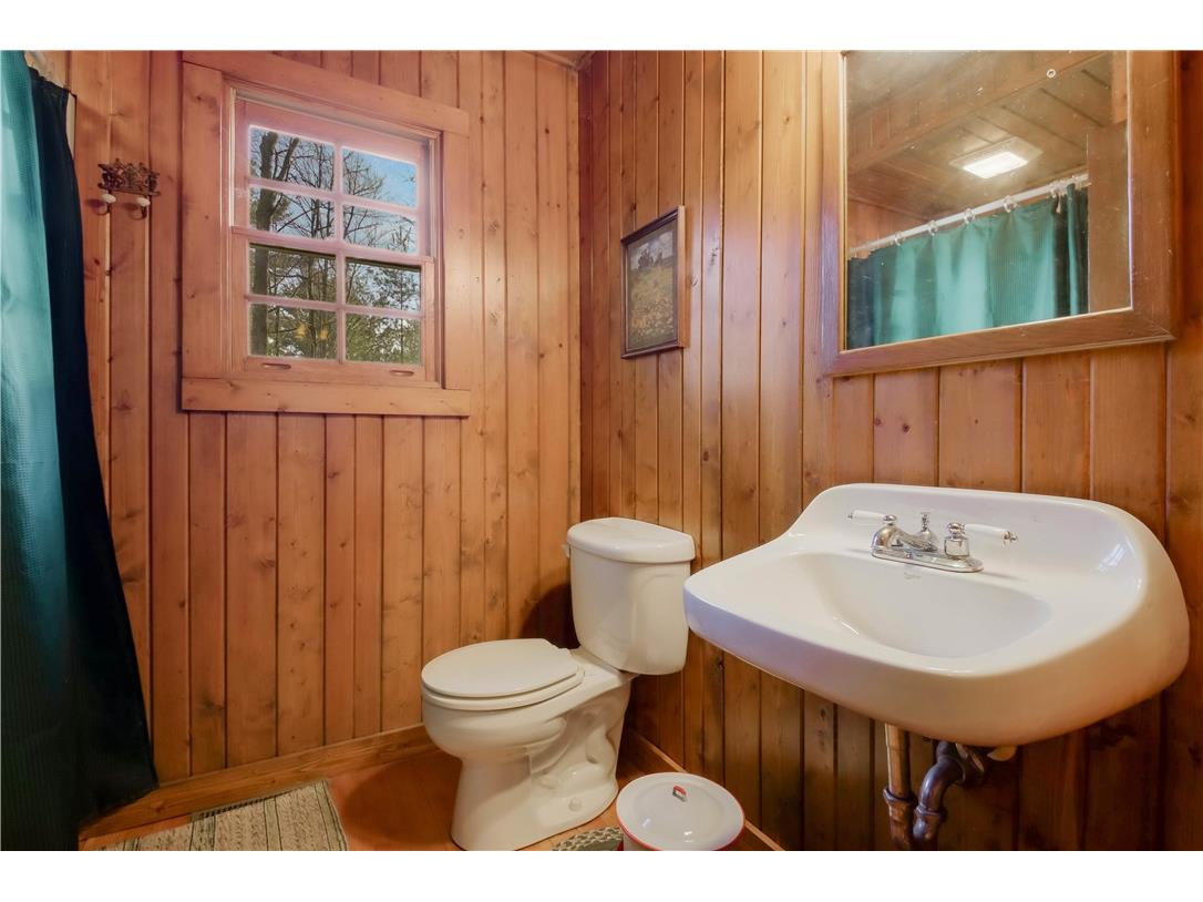 N8878 Lakeshore Drive Hayward WI 54843 - Beaver Lake 1598361 image20