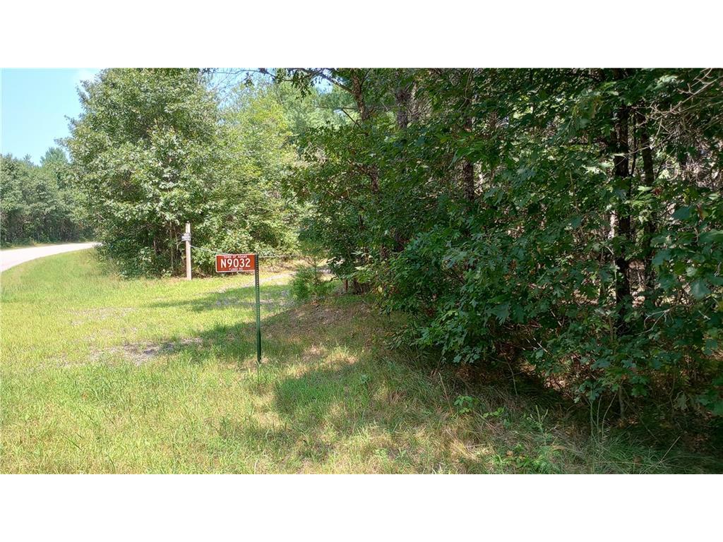 N9032 Flood Road Black River Falls WI 54615 1585101 image1