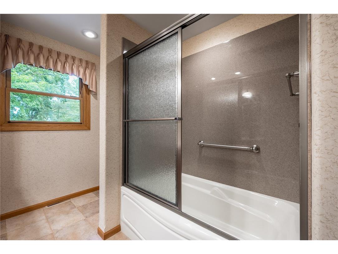 N9285 County Road W Colfax WI 54730 1594433 image24