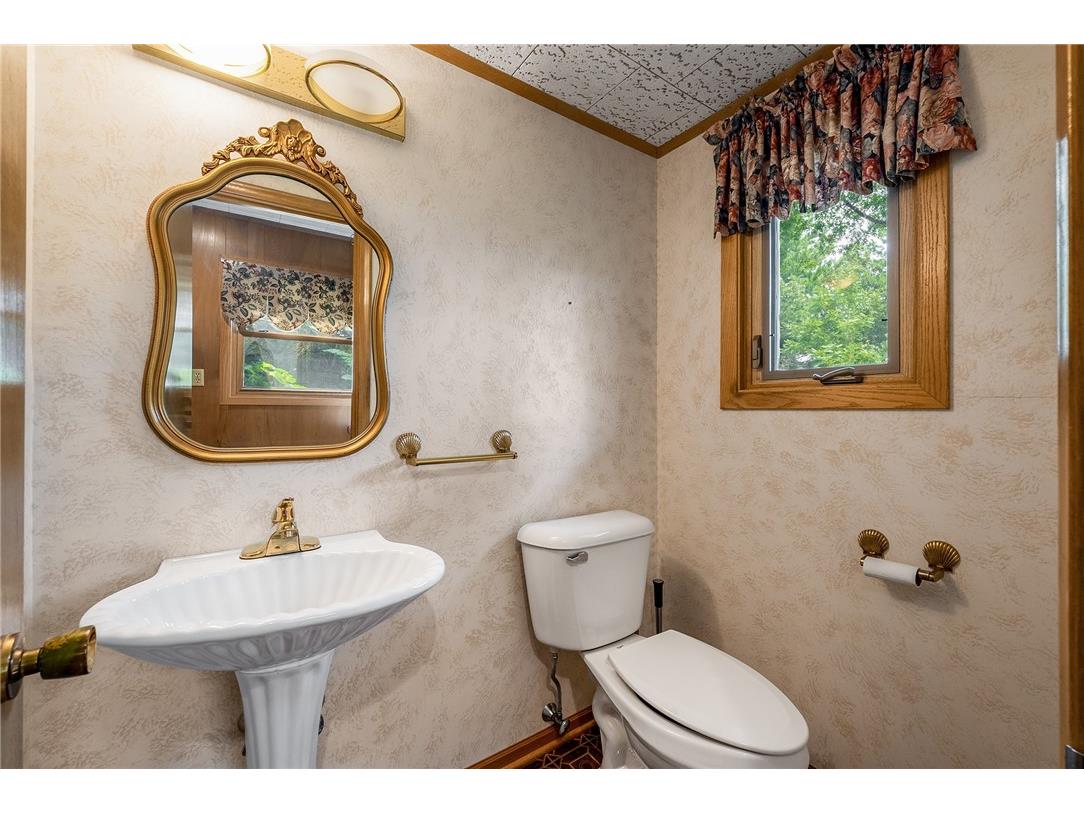 N9285 County Road W Colfax WI 54730 1594433 image25