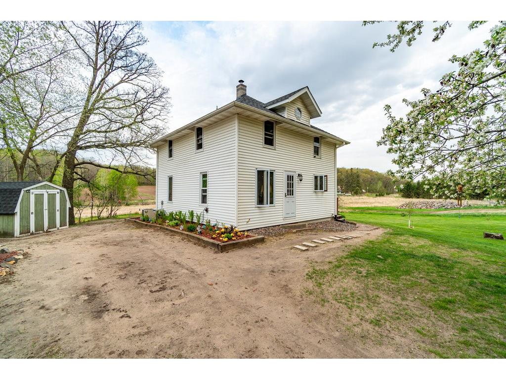 N9450 90th Street Downing WI 54734 1591780 image1