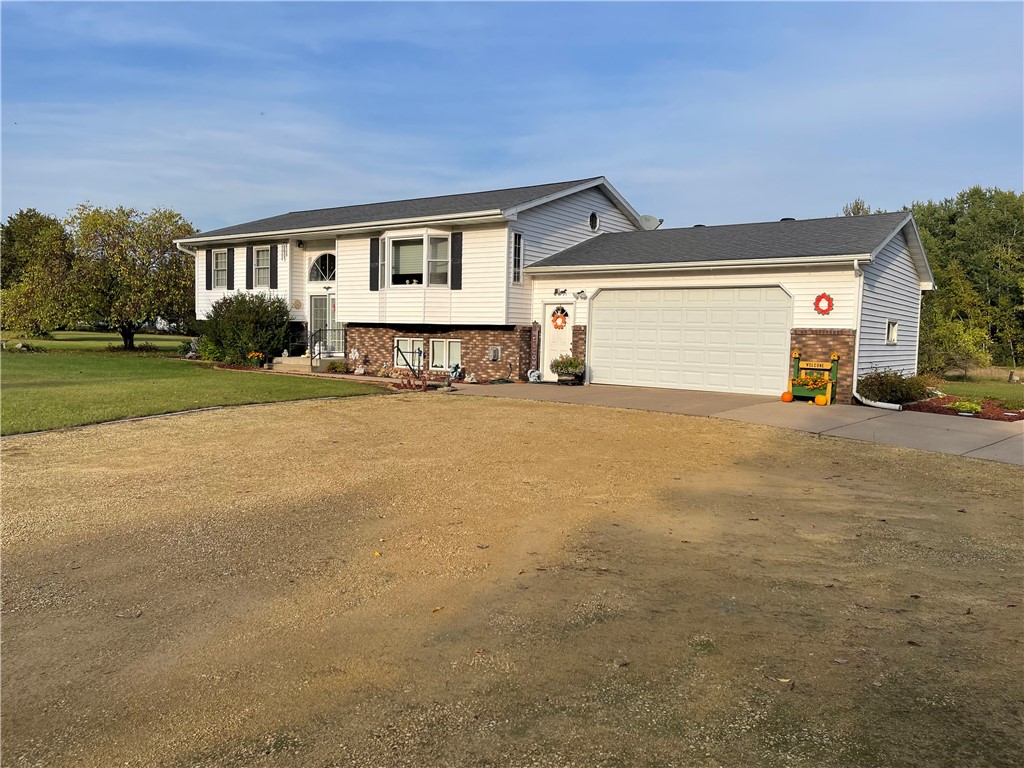 N9826 550th Street Colfax WI 54730 1577541 image1