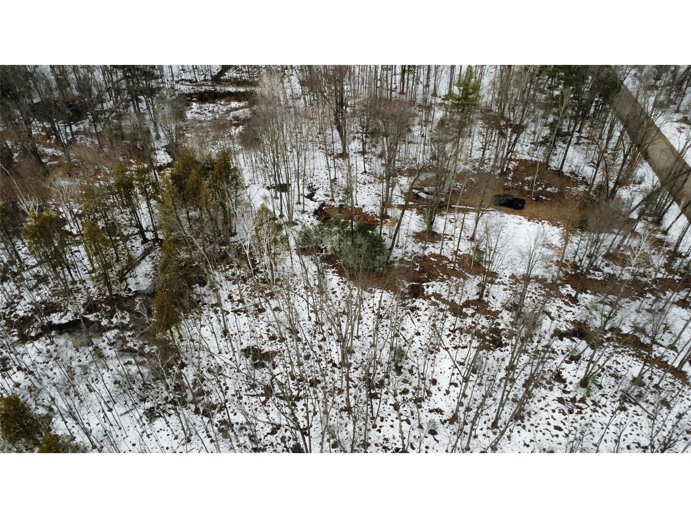 OOO Lake Road Clintonville WI 54929 1599470 image25