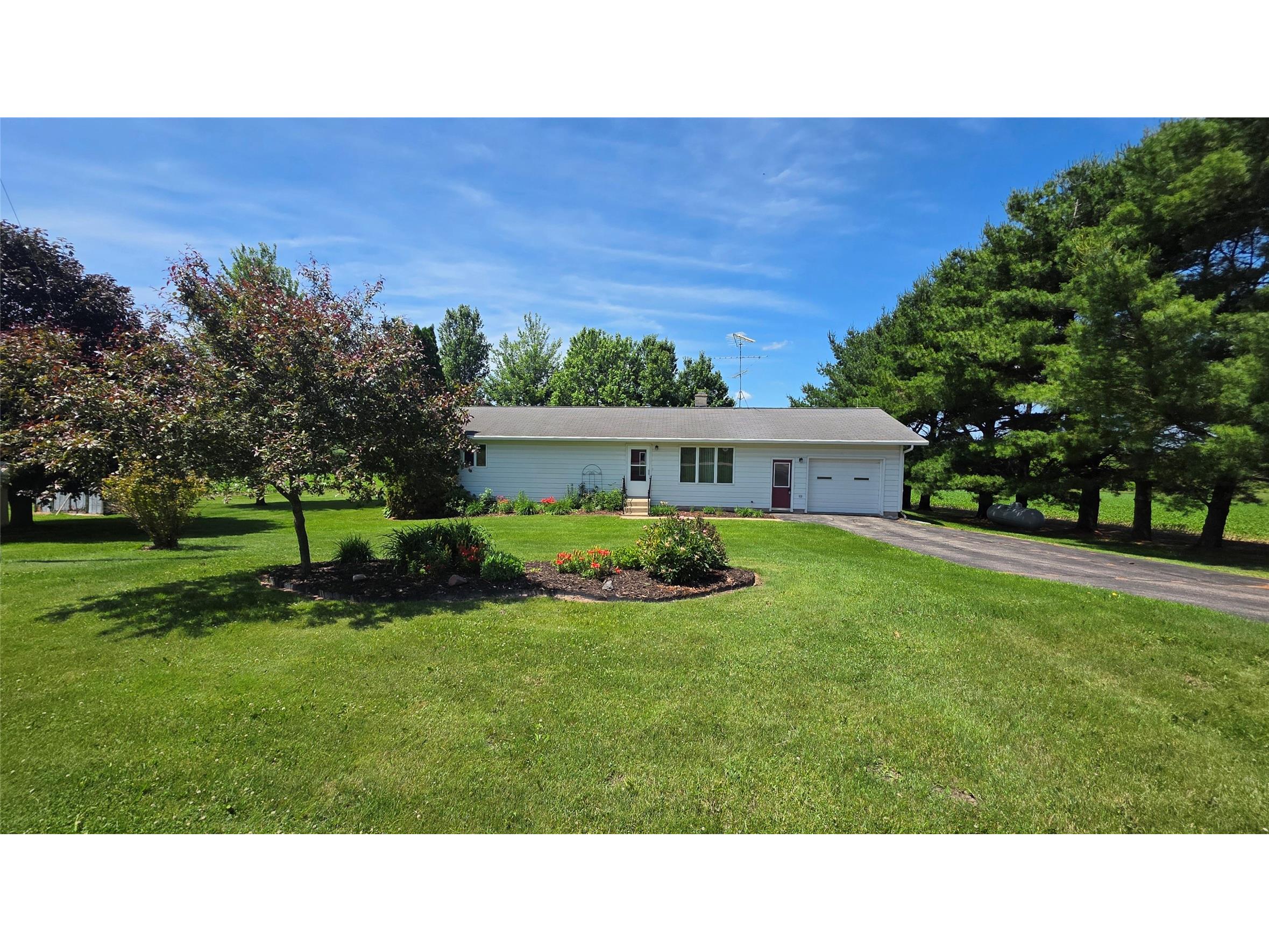 S 12828 Schultz Road Osseo WI 54758 1602167 image2