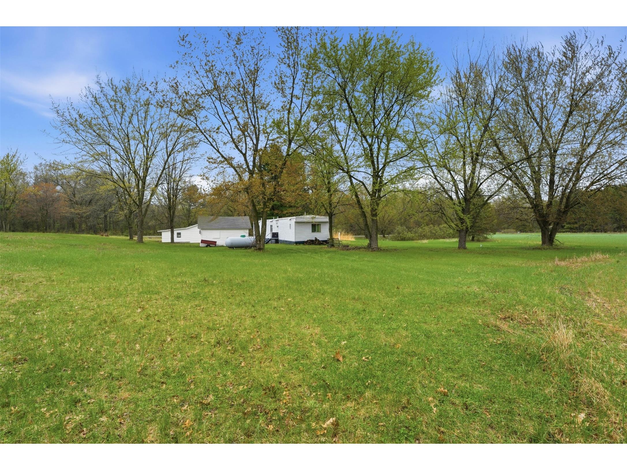 S 8101 South Road Mondovi WI 54755 1600498 image21