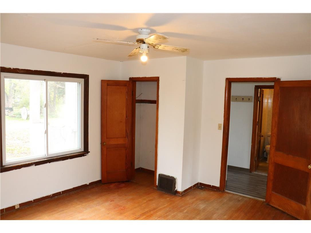 S12702 Elm Street Osseo WI 54758 1596732 image18