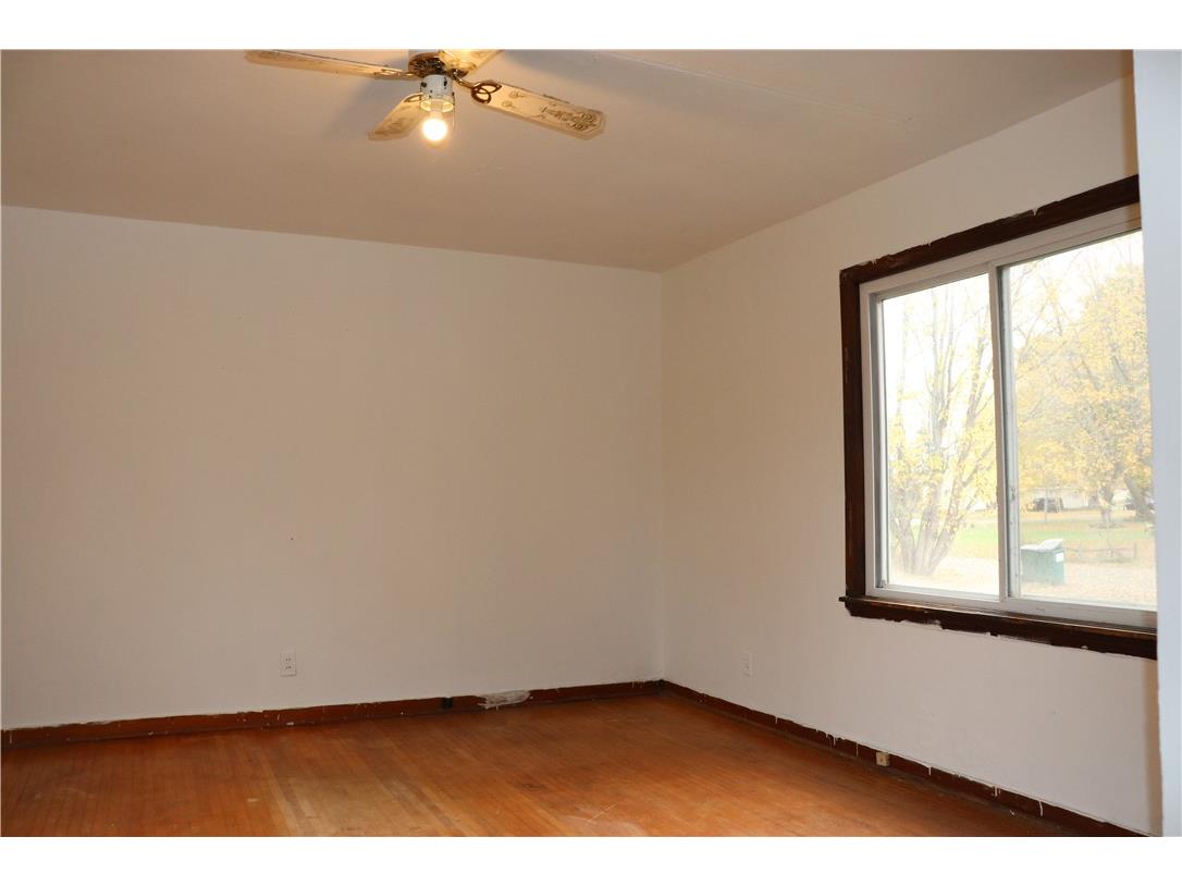 S12702 Elm Street Osseo WI 54758 1596732 image21