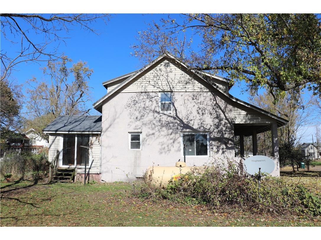 S12702 Elm Street Osseo WI 54758 1596732 image3