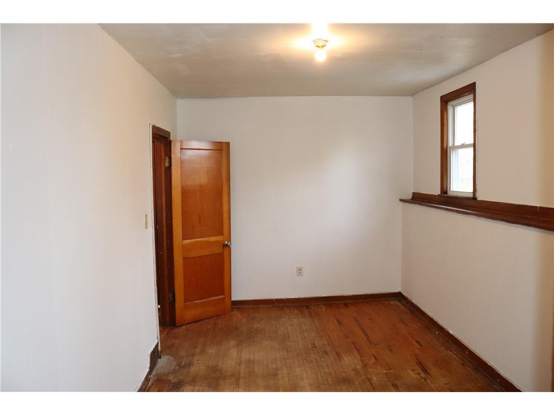 S12702 Elm Street Osseo WI 54758 1596732 image31