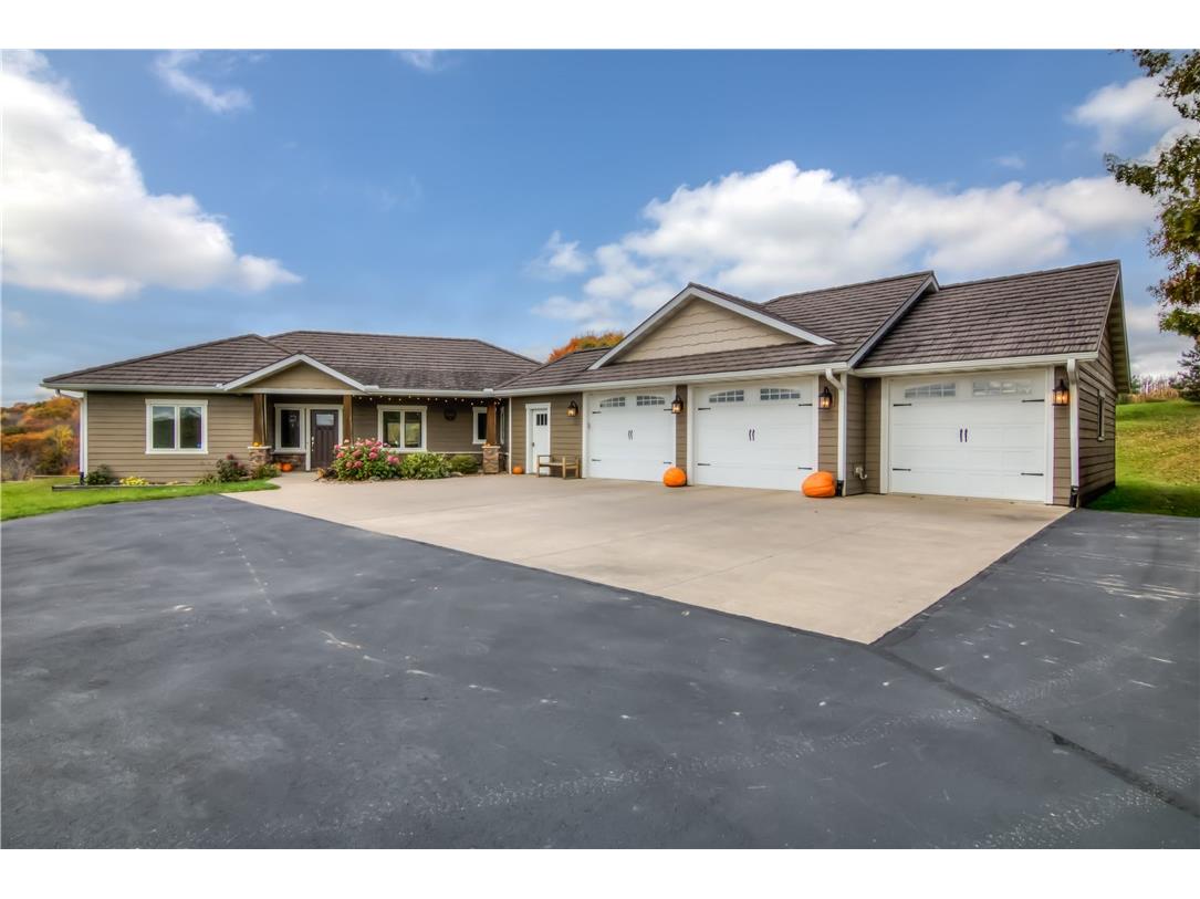 S15380 County Rd I Eleva WI 54738 1596742 image1