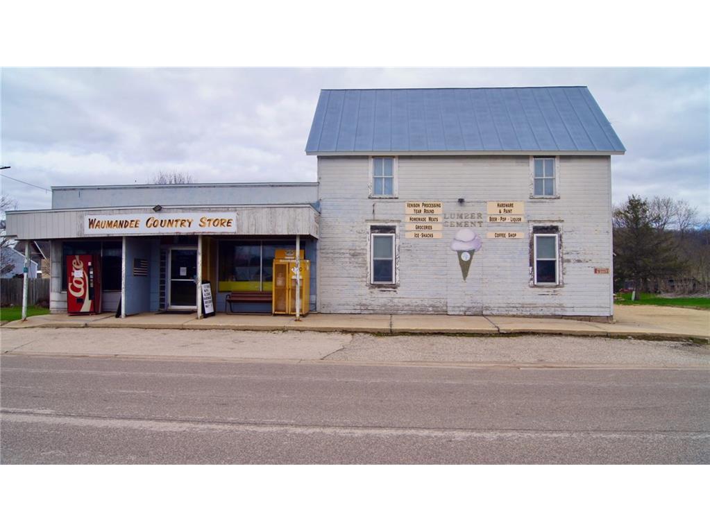 S2017 County Road U Waumandee WI 54622 1563934 image1