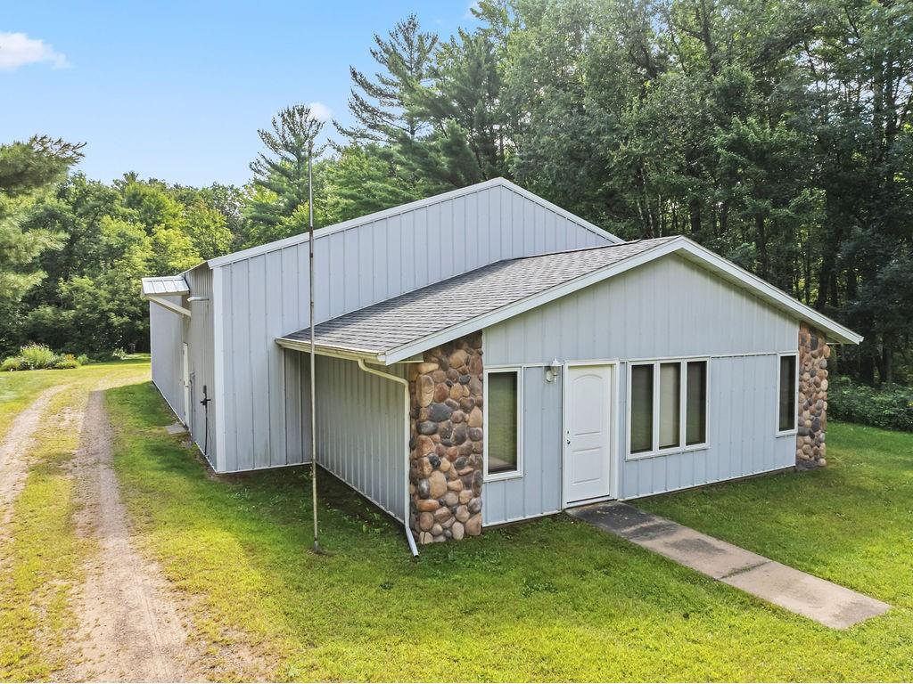 S2111 Pine Road Fall Creek WI 54742 1595078 image43