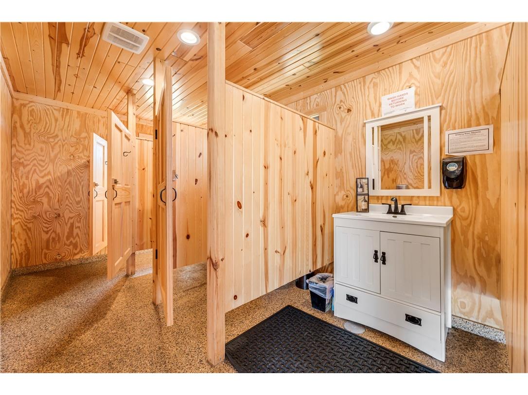 S2430 State Road 95 Arcadia WI 54612 1593660 image37