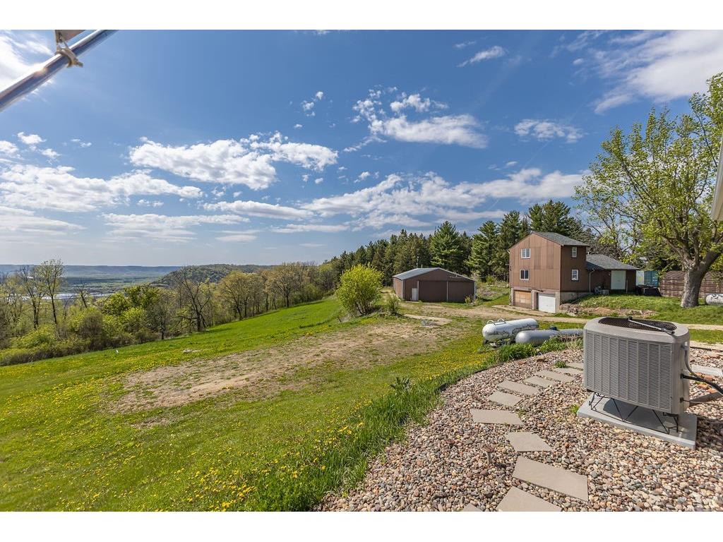 S3565 Rooster Ridge Lane Fountain City WI 54629 1600918 image10