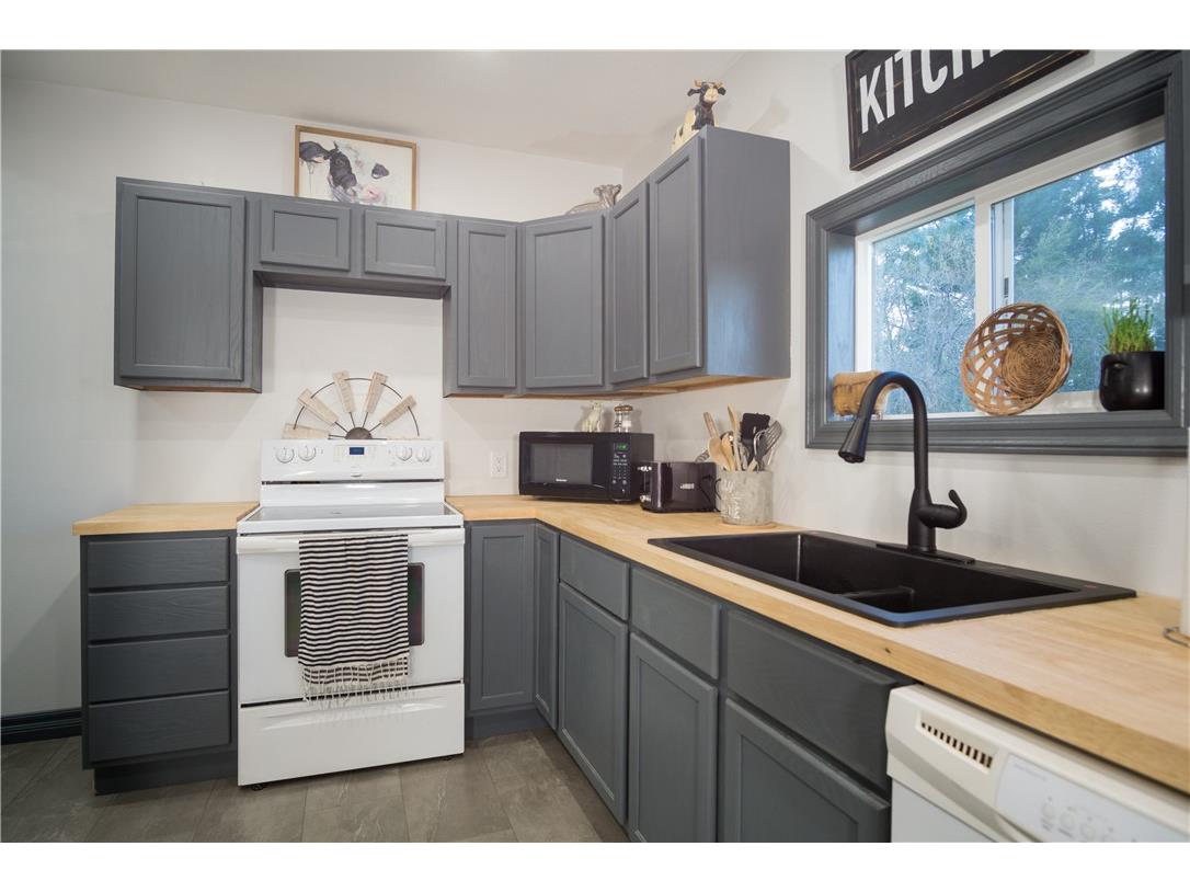 S517 Sand Road Mondovi WI 54755 1586548 image10