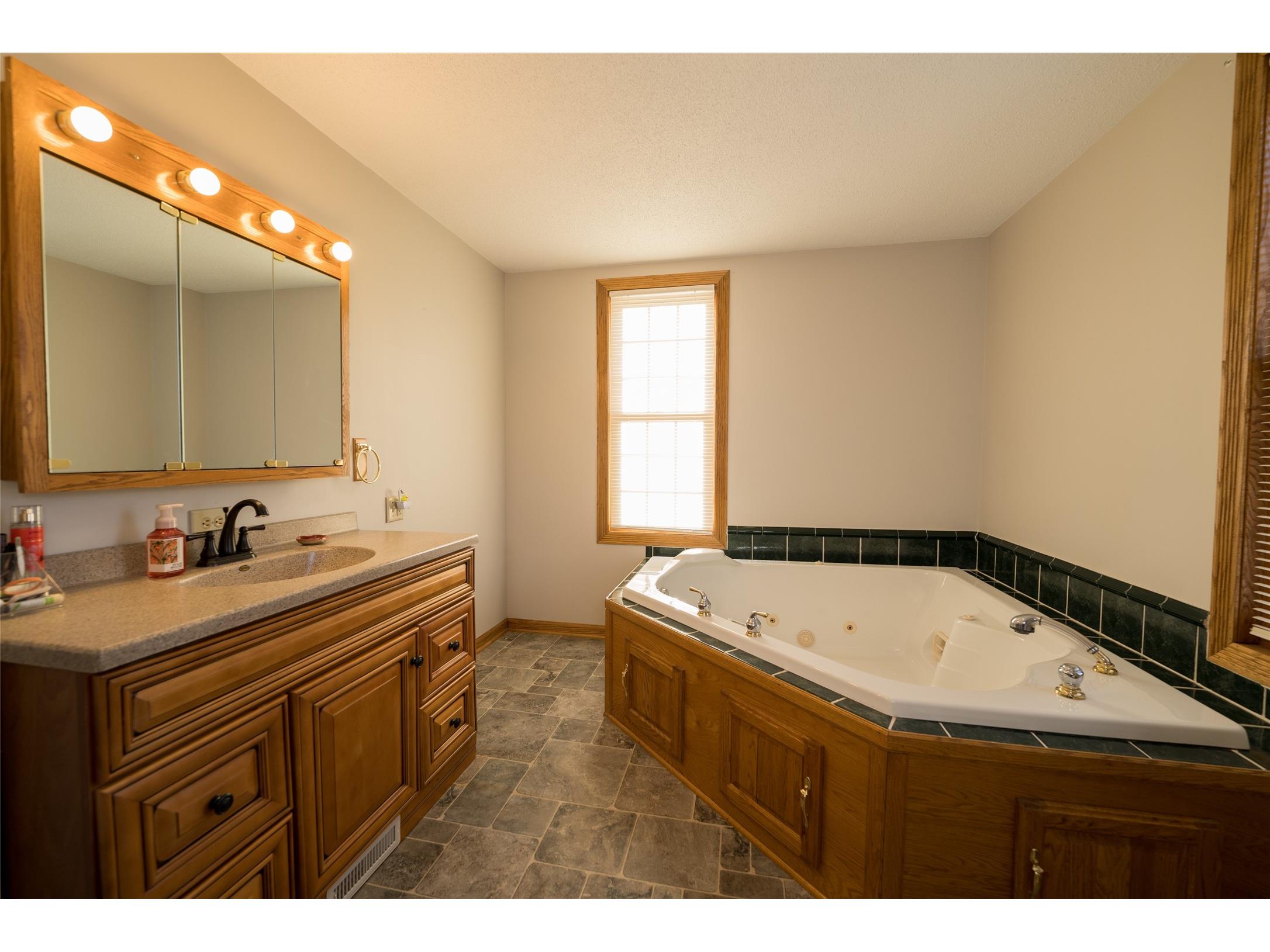 S694 Gilman Valley Road Mondovi WI 54755 1599263 image34