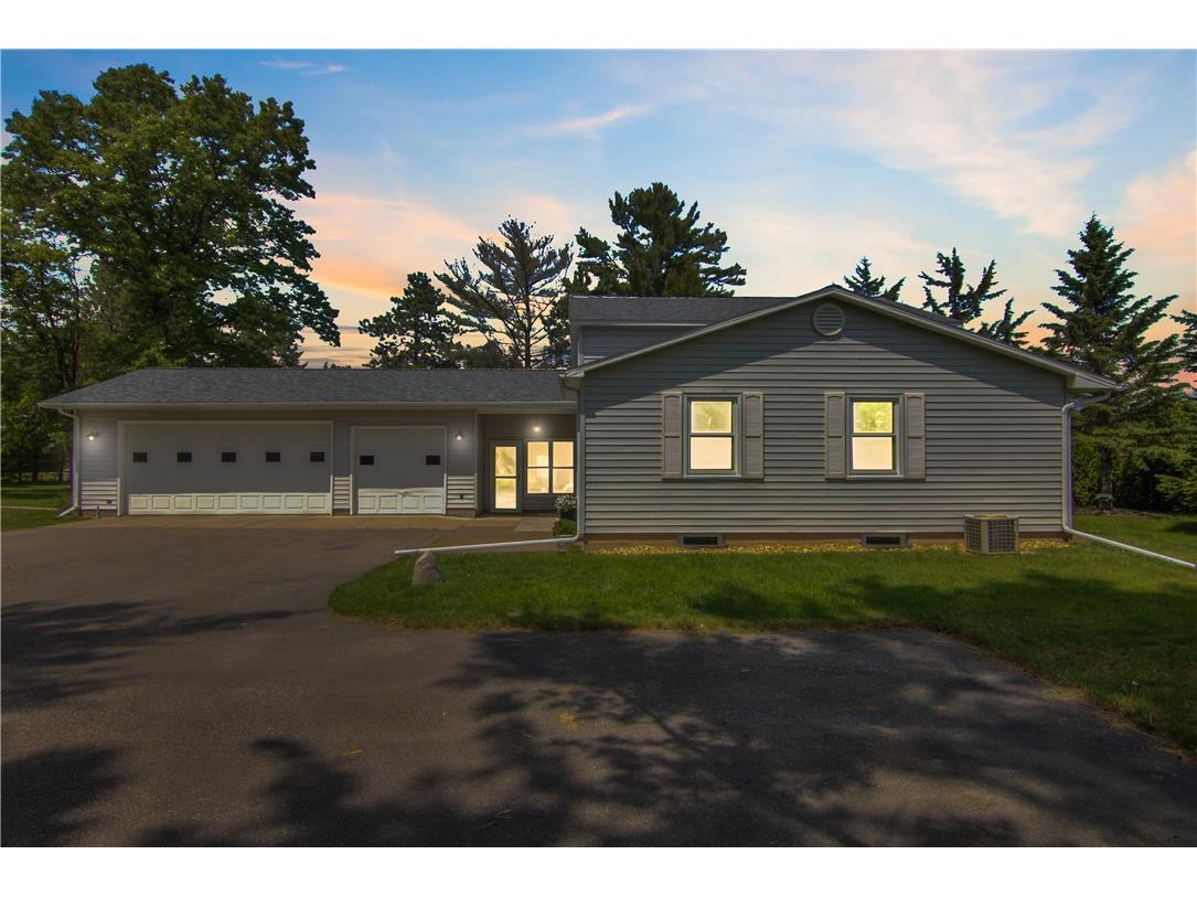 S8125 Michael Drive Eau Claire WI 54701 1592235 image1