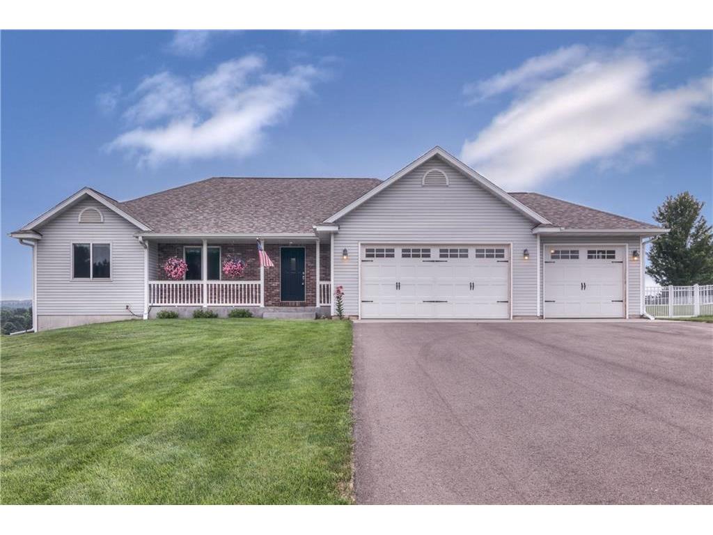 S8130 Golf View Drive, Eau Claire, WI 54701 MLS 1556509 Edina Realty