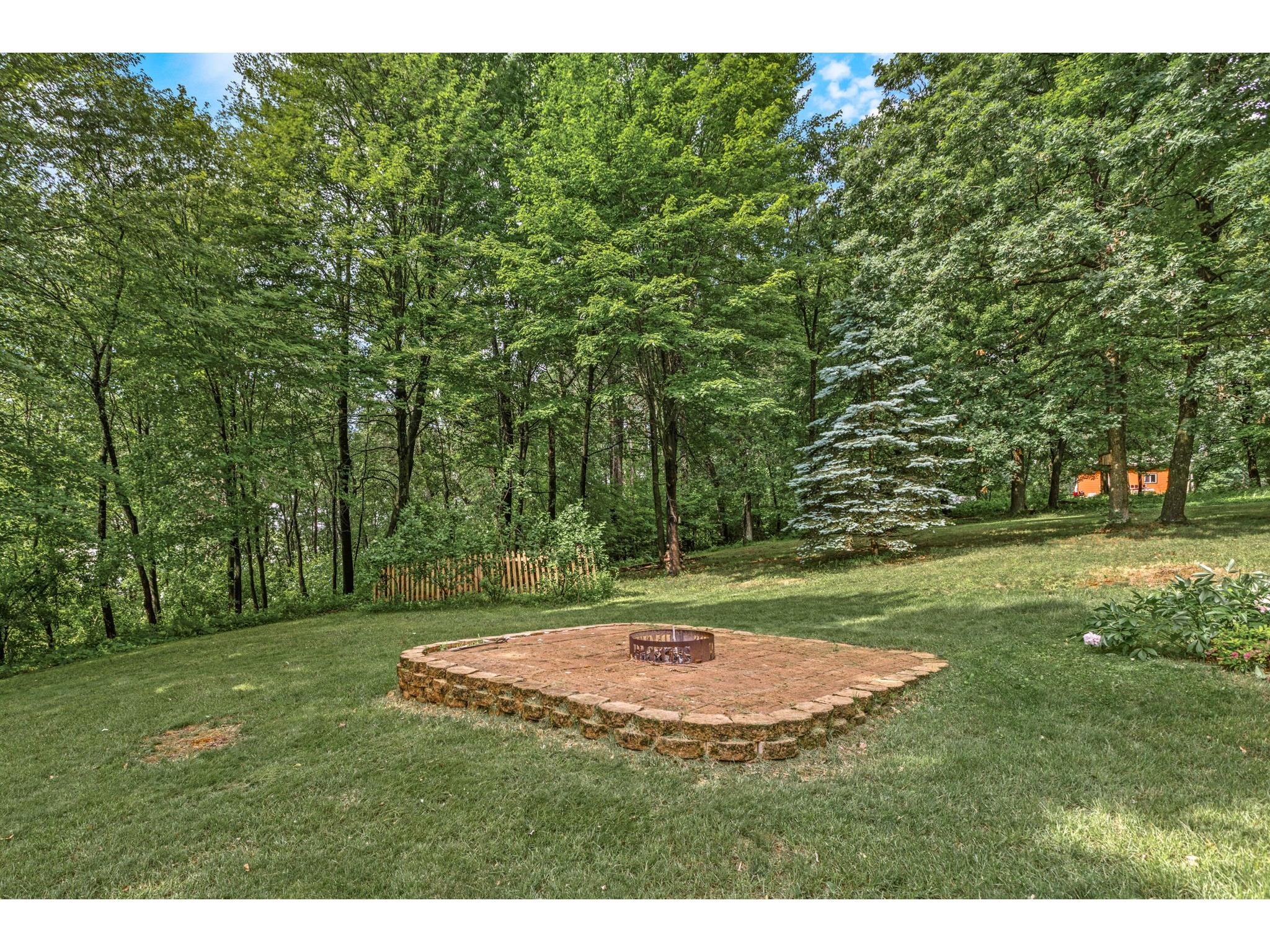 S8250 Todd Road Eau Claire WI 54701 1602418 image37