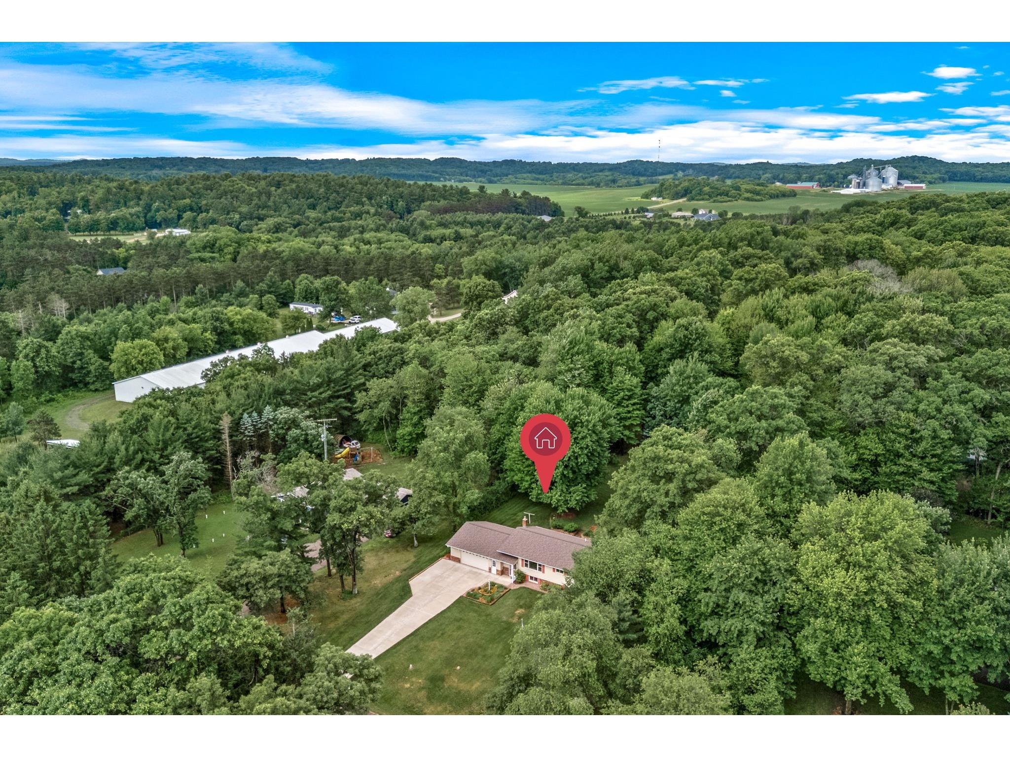 S8250 Todd Road Eau Claire WI 54701 1602418 image42