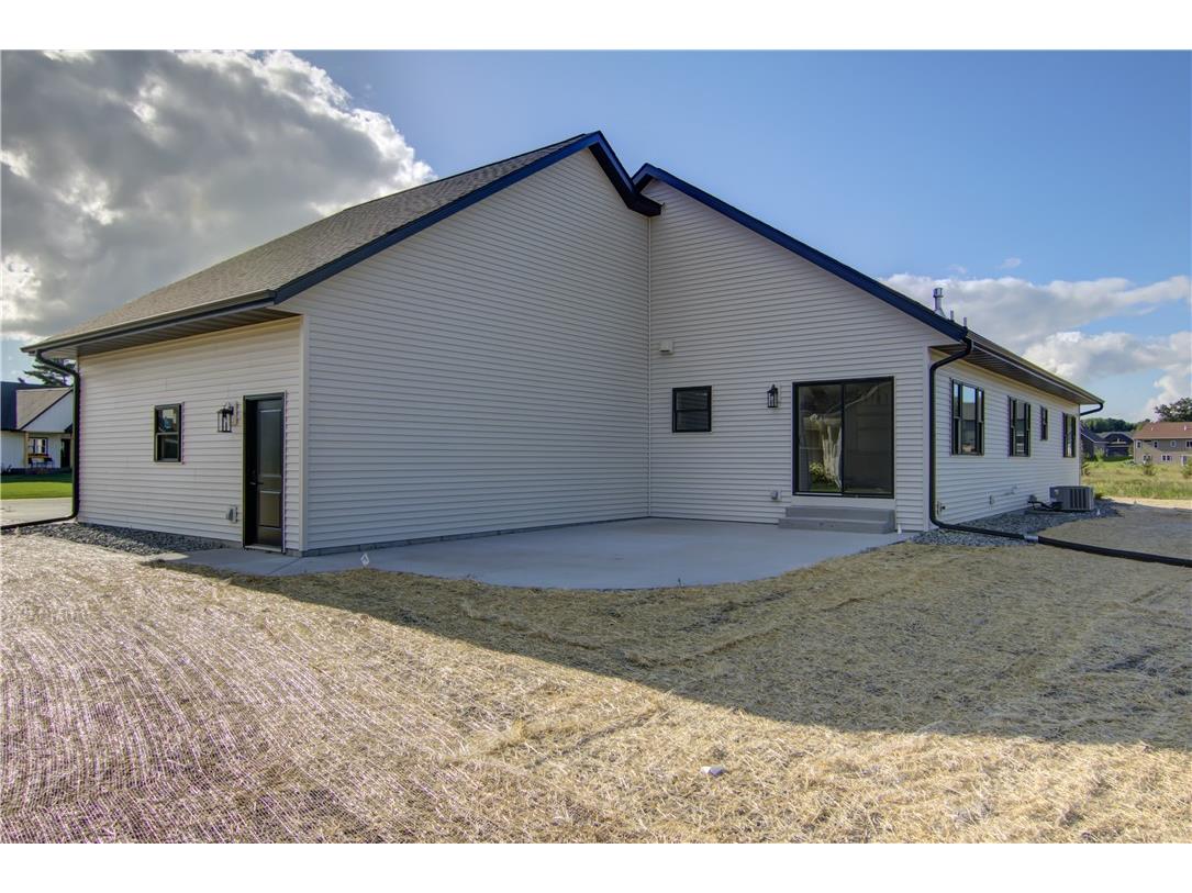 S9024 Chestnut Road Eau Claire WI 54701 1594207 image42