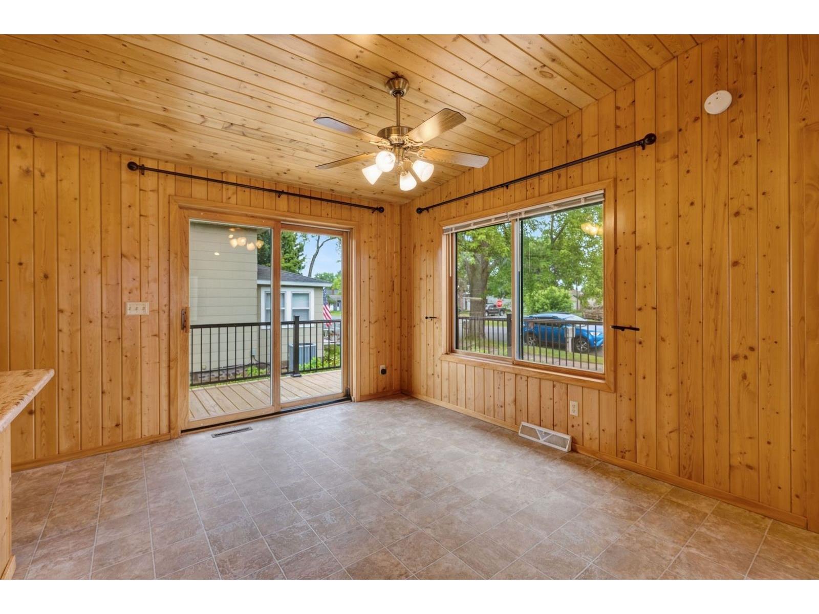 W 306 Hazel Street Spooner WI 54801 1602191 image12