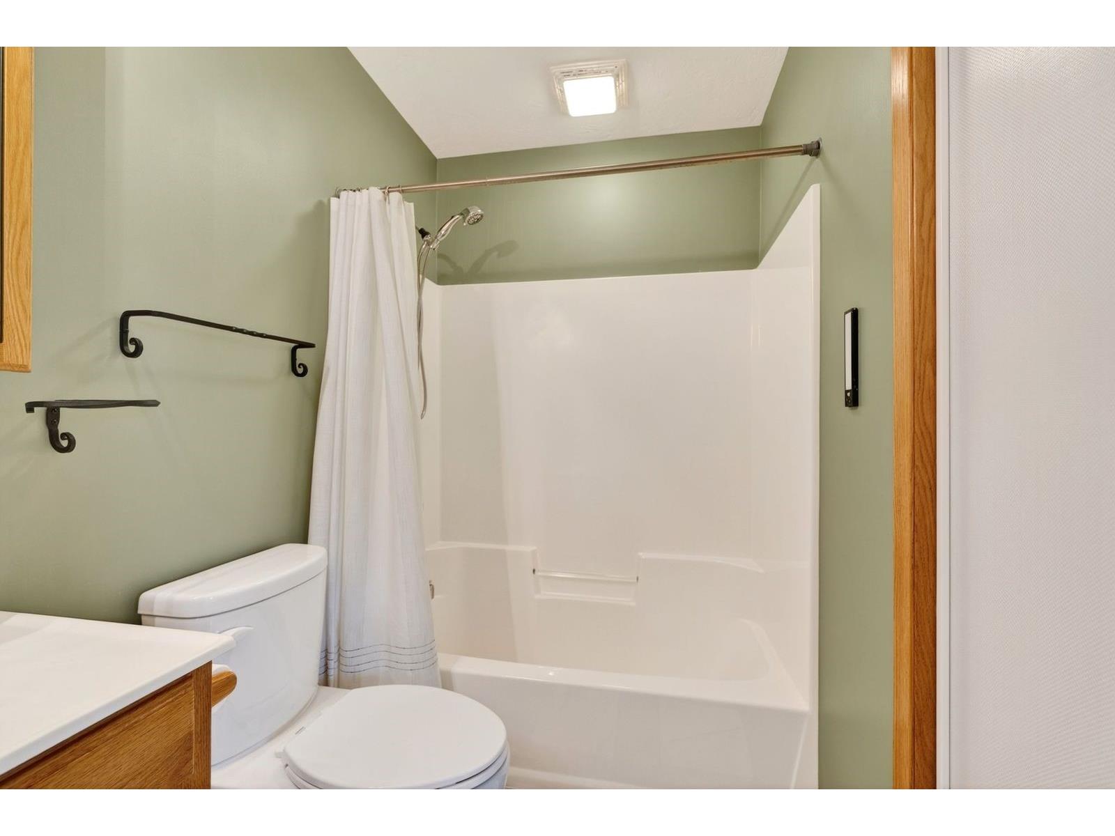 W 306 Hazel Street Spooner WI 54801 1602191 image21
