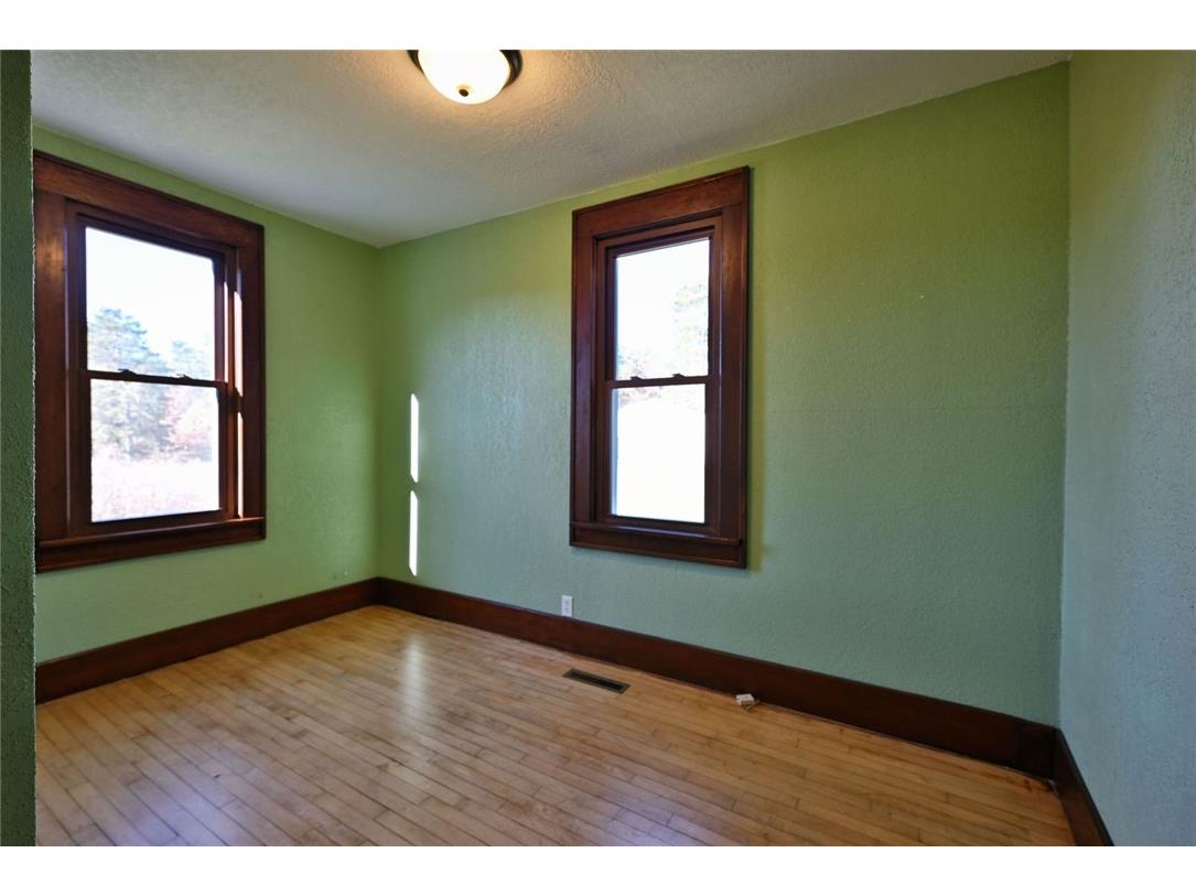 W 501 E River Road Hayward WI 54843 1596902 image27