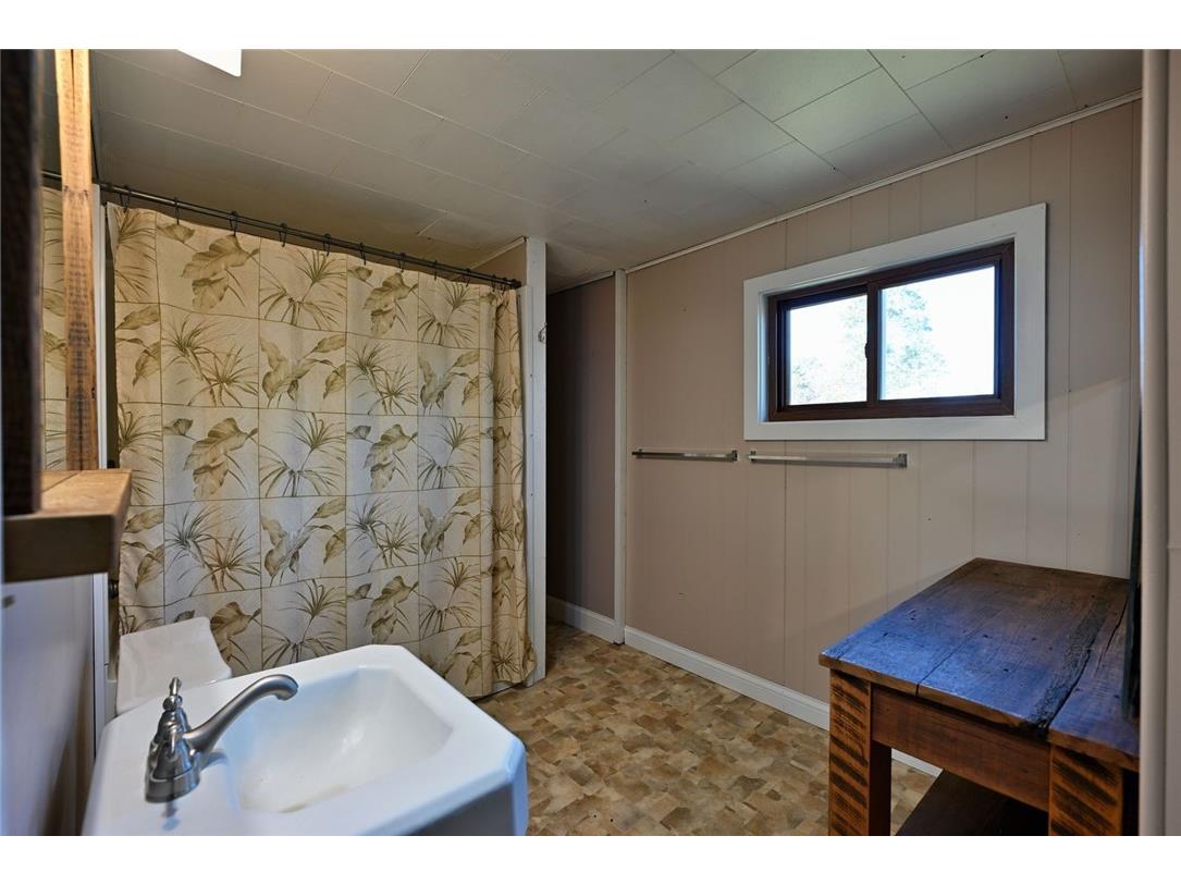 W 501 E River Road Hayward WI 54843 1596902 image29