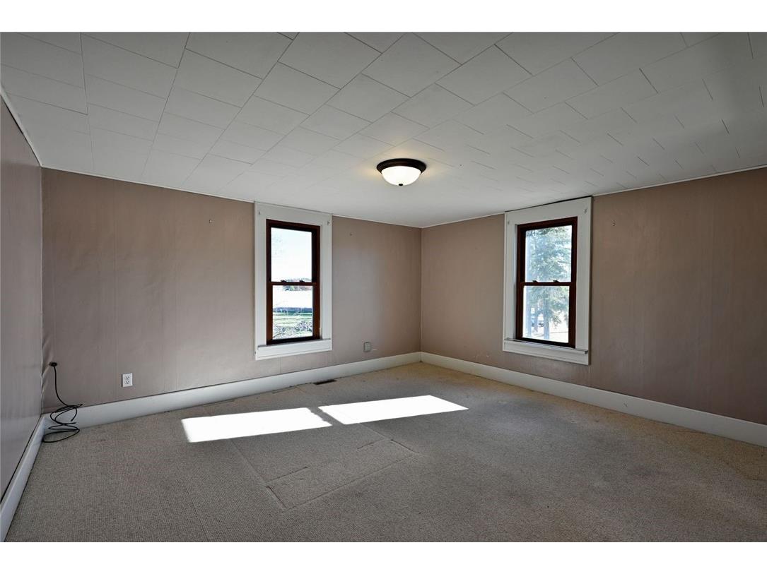 W 501 E River Road Hayward WI 54843 1596902 image33