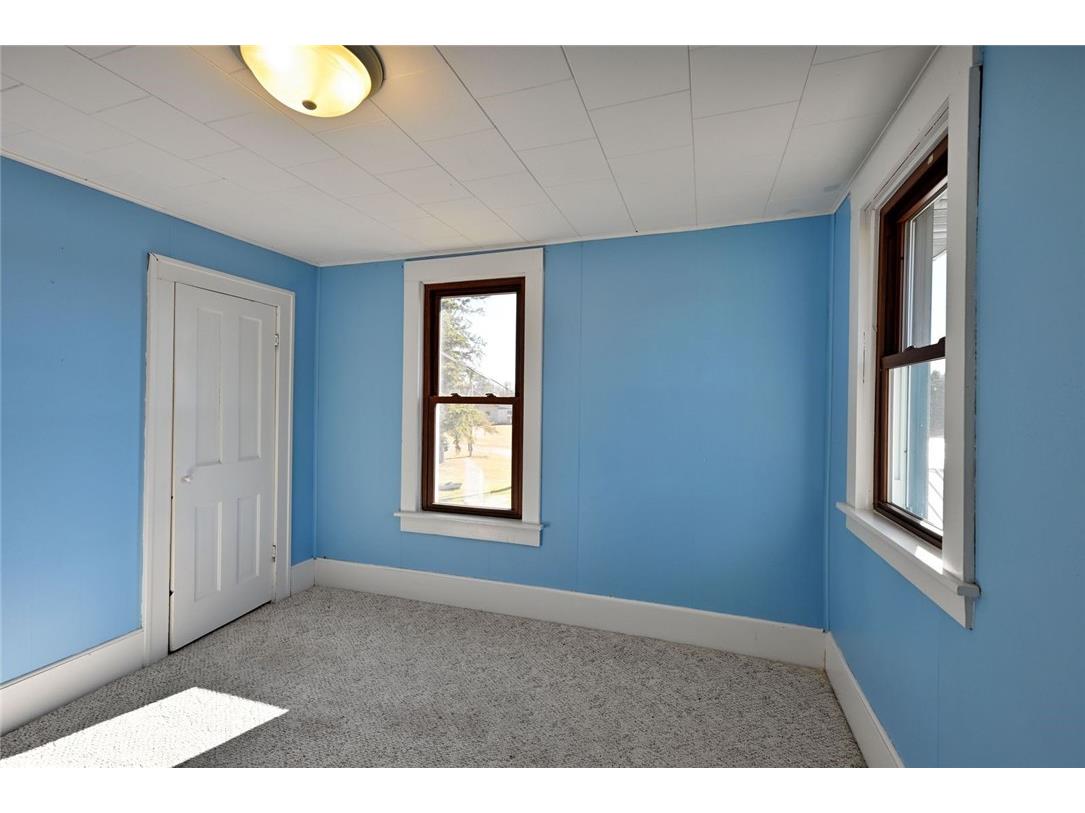 W 501 E River Road Hayward WI 54843 1596902 image36