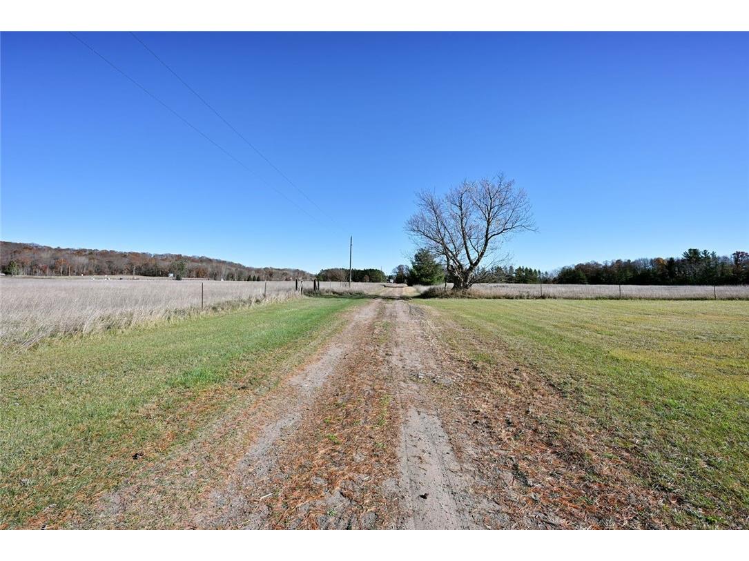 W 501 E River Road Hayward WI 54843 1596902 image57