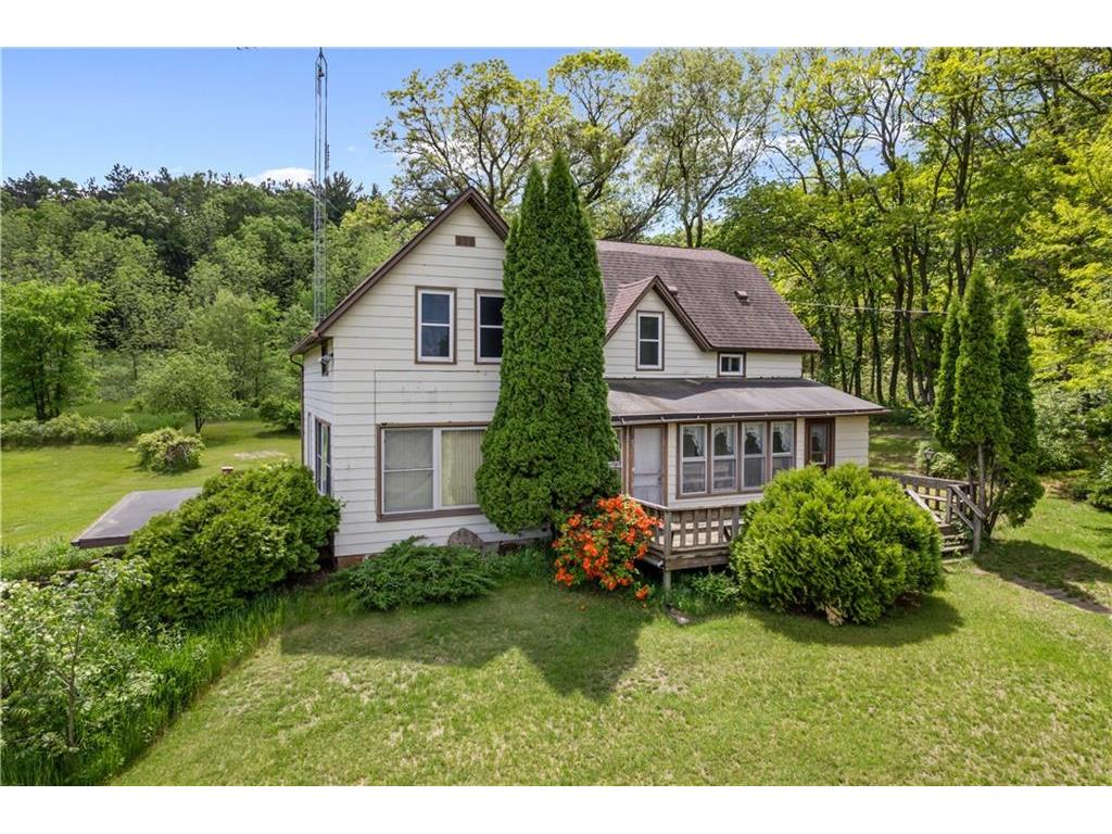 W1300 Pine Road Eleva WI 54738 1582437 image1
