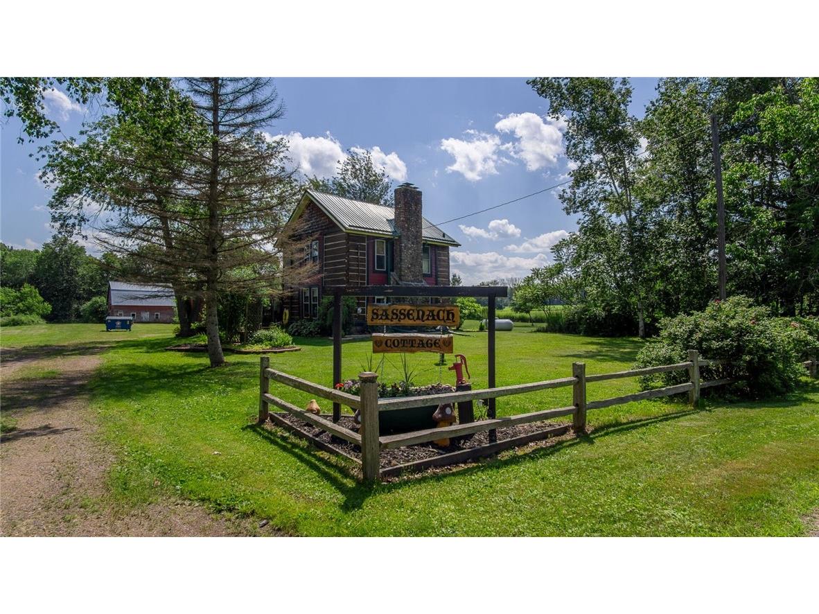 W13263 S Hutchinson Road Bruce WI 54819 1593357 image1