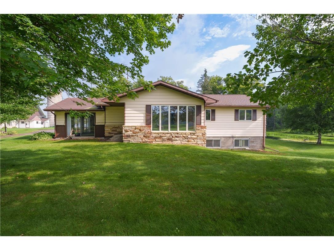 W15922 State Highway 8 Weyerhaeuser WI 54895 1595536 image1