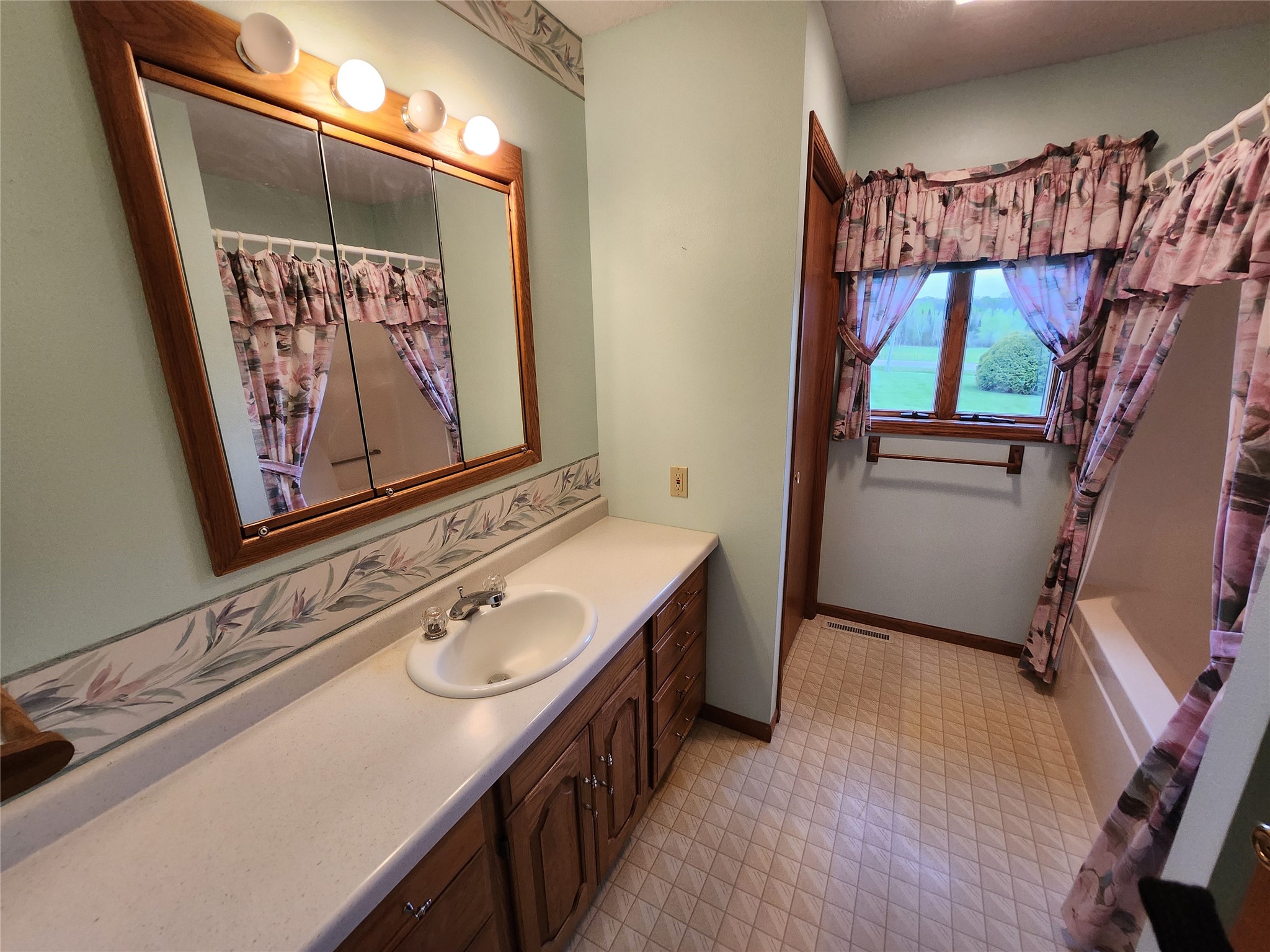 W16250 County Road F Birchwood WI 54817 1601132 image32