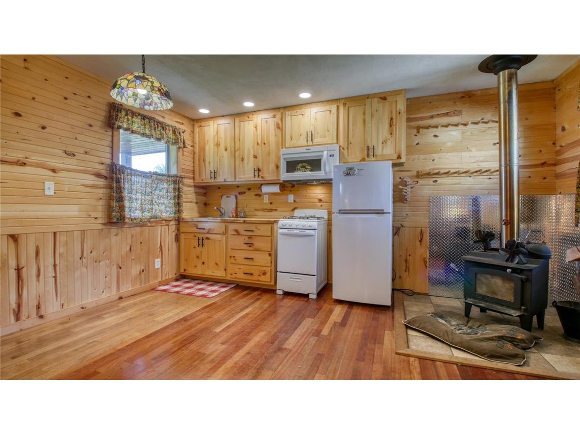 W16396 County Rd C Taylor WI 54659 1596283 image5