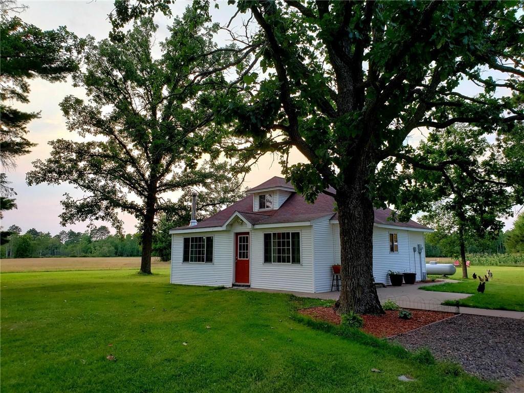 W228 Peters Road Hayward WI 54843 1572797 image1