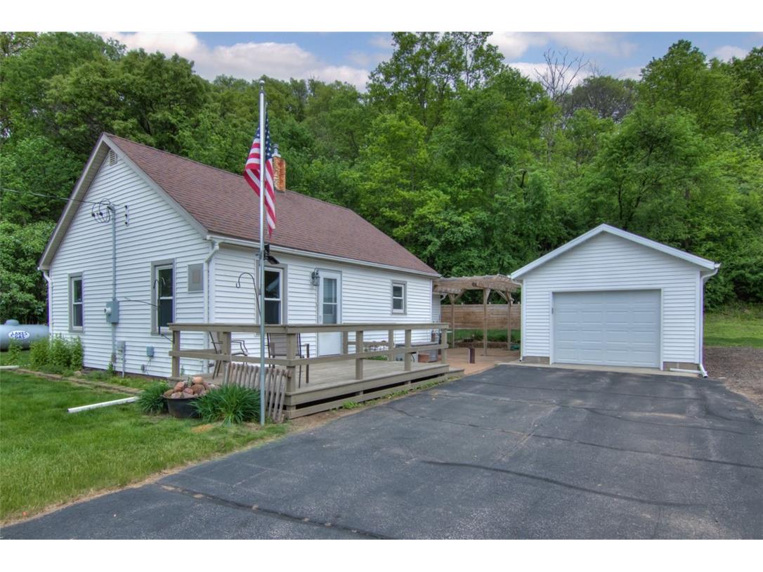 W2631 Comings Road Eau Claire WI 54701 1591429 image1